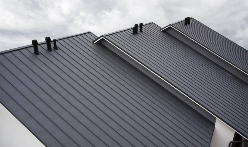 R&J Tree Painting and Roofing